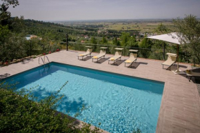 Villa Montecchio by Mmega Cortona
